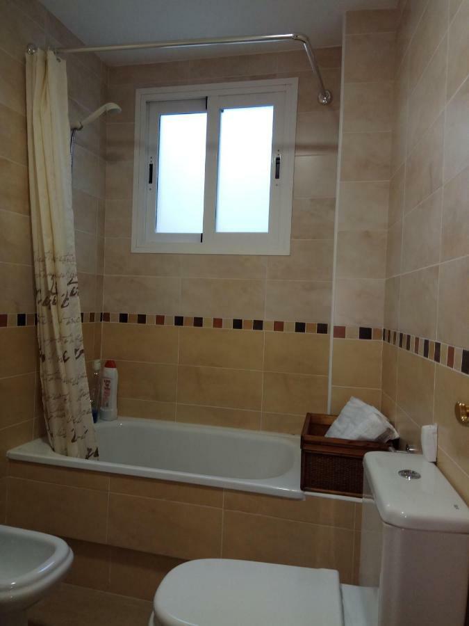 Precioso ático en Torre de Benagalbón a 20 metros del mar. Apartamento Exterior foto