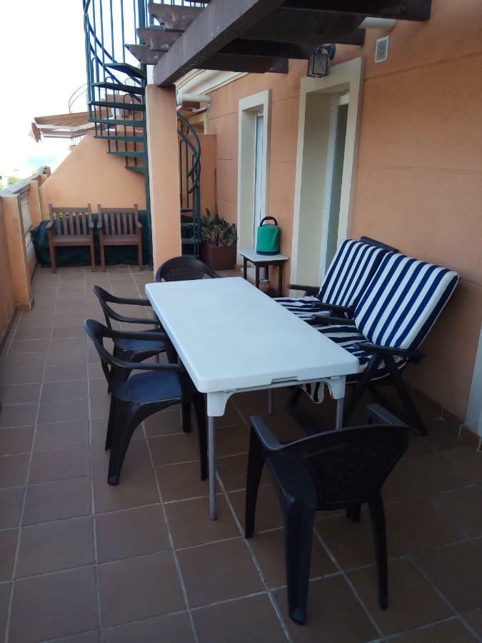 Precioso ático en Torre de Benagalbón a 20 metros del mar. Apartamento Exterior foto