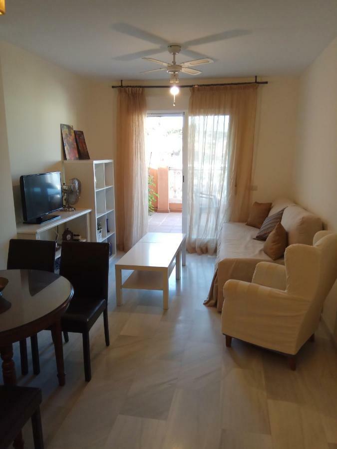 Precioso ático en Torre de Benagalbón a 20 metros del mar. Apartamento Exterior foto